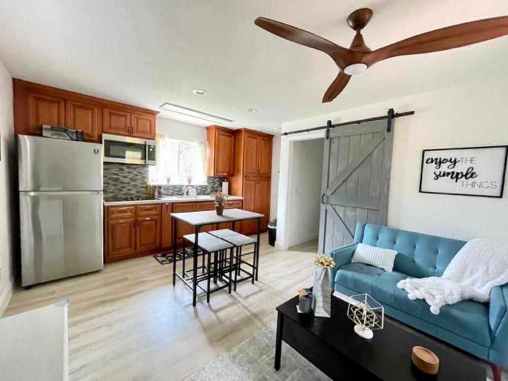 One-Bedroom Apartment with Garden View interior